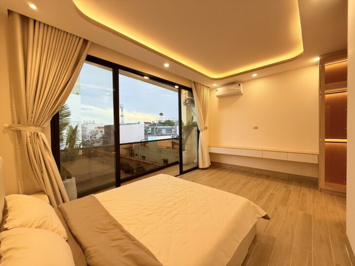 HIẾM CÓ nhà 5 tầng đẹp hẻm 549 Lê Văn Thọ ngang 5m 75m2 T.máy tặng NT ở ngay 9.8 tỷ.