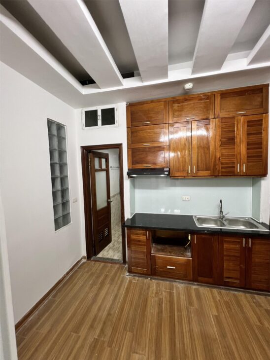 Bán căn hộ CCMN Đường Láng – Tầng 2 – P101 – full nội thất