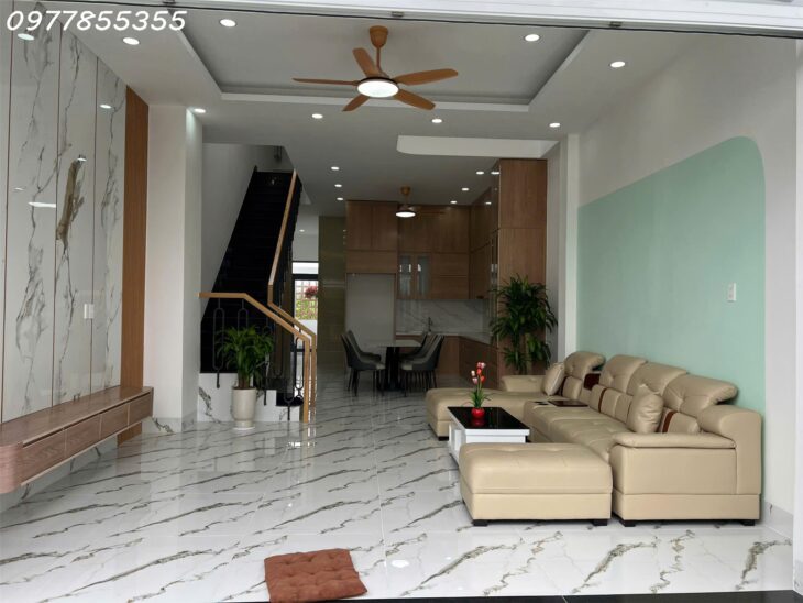 Nhà mặt tiền đường nhựa tại Phước Vân Cần Đước Long An giáp ranh Bình Chánh – 2,750 tỷ