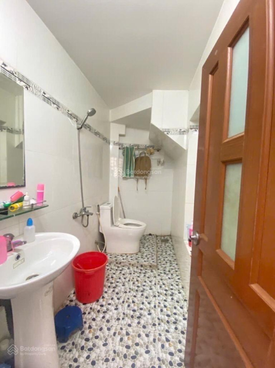 Hiếm- Căn góc 2 mặt tiền hẻm xe hơi Q2 giá rẻ