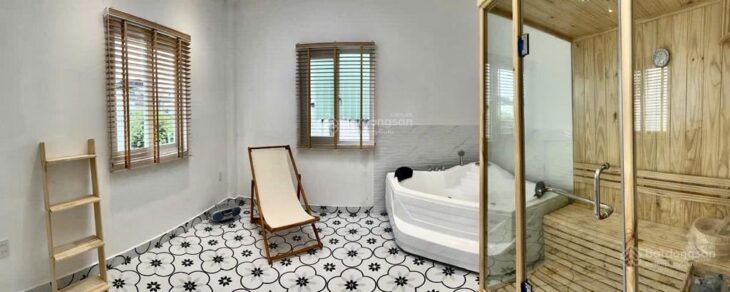 Bán nhà mặt phố Huỳnh Văn Nghệ, 11,8 tỷ, 64m2, 4PN, 5WC, hàng hiếm tại giá cực chất