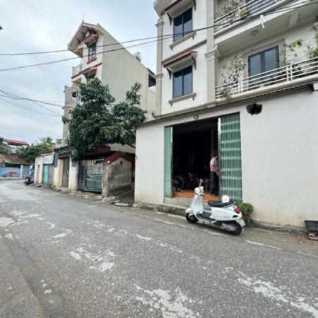 bán nhà Thạch Bàn, ôtô tránh, ngõ thông, cách đường 5A khoảng 3 phút lái xe