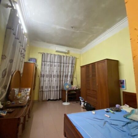 BÁN NHÀ TRUNG TÂM BỒ ĐỀ – 79M² – MẶT TIỀN 6.2M – 3 TẦNG – GIÁ 16 TỶ