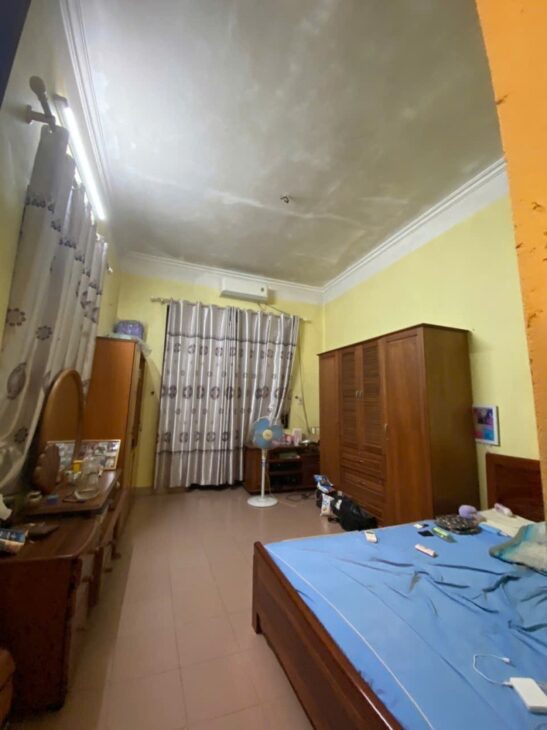 BÁN NHÀ TRUNG TÂM BỒ ĐỀ – 79M² – MẶT TIỀN 6.2M – 3 TẦNG – GIÁ 16 TỶ