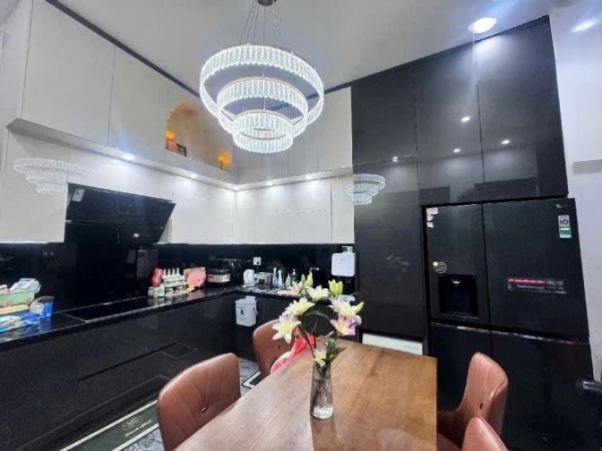 LÔ GÓC 2MT SƠN THỦY 8 – VILLA 3 TẦNG FULL CÔNG NĂNG – GẦN SÔNG, GẦN ĐẢO KIM CƯƠNG