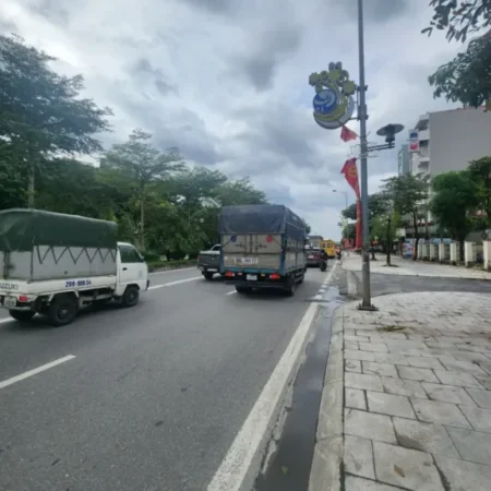 Bán Liền Kề Thô KĐT Lê Trọng Tấn 115mx4 tầng, vỉa hè, ô tô tránh, đầu tư, kinh doanh 21 tỷ.