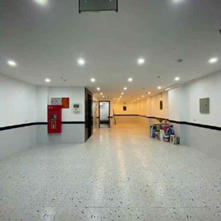 Chung cư mini Long Biên, 100m x 8 tầng, 26 phòng cao cấp khép kín, dòng tiền 130tr/tháng Chung cư mini Long Biên, 100m x 8 tầng, 26 phòng cao cấp khép kín, dòng tiền 130tr/tháng