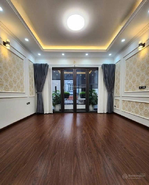 NHÀ ĐẸP MỚI KOONG VỪA Ở VỪA KD – DT 96M2, 5 TẦNG, KIM MÃ, BA ĐÌNH. GIÁ 21 TỶ