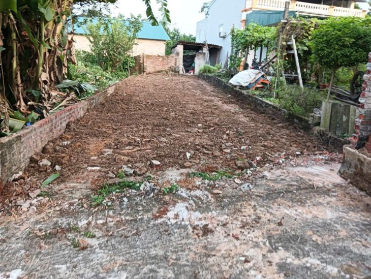 Bán đất thổ cư 100m2 Phú Cát, Quốc Oai. Mặt tiền 6m, sổ đỏ chính chủ. Giá 3 tỷ. LH: 0944090291