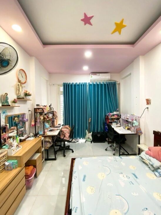 Bán nhà hẻm xe hơi Dương Quảng Hàm, Gò Vấp, gần Emart, 78M², 5 phòng ngủ, nhỉnh 8 tỷ TL