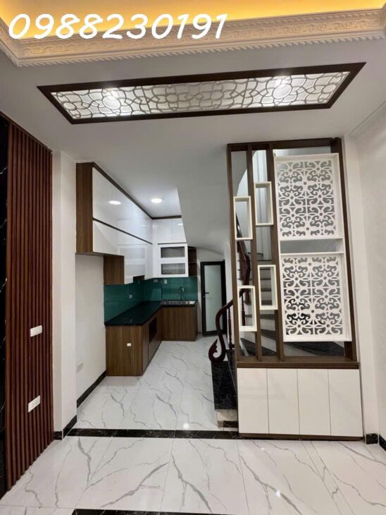 HÀNG HIẾM Bán nhà Vũ Đức Thuận – 5 tầng – xây mới – ở luôn – ngõ gần ô tô nhỉnh 5 tỷ