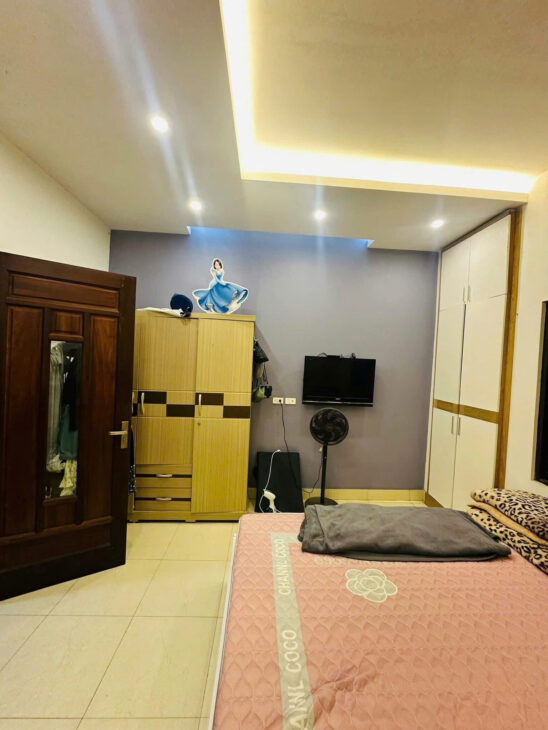 Bán nhà SĐCC Nguyễn Đức Cảnh 45m2, 4 tầng, 4 ngủ, 3 WC, 9 Tỷ