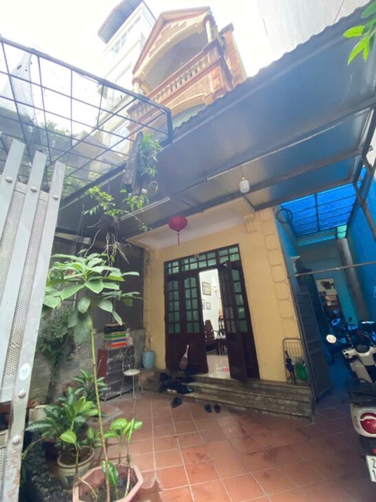 BÁN NHÀ TRUNG TÂM BỒ ĐỀ – 79M² – MẶT TIỀN 6.2M – 3 TẦNG – GIÁ 16 TỶ