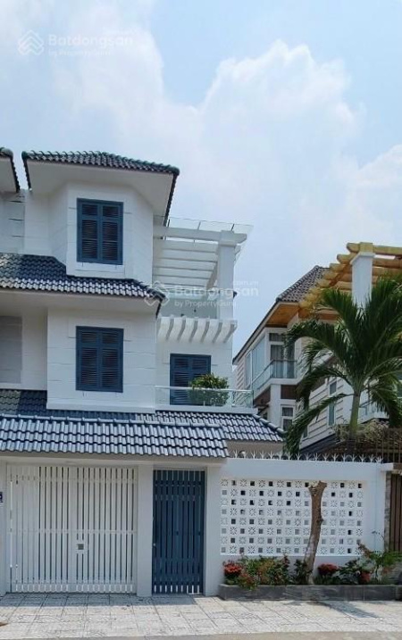 Bán biệt thự đẹp gần Global City Đỗ Xuân Hợp