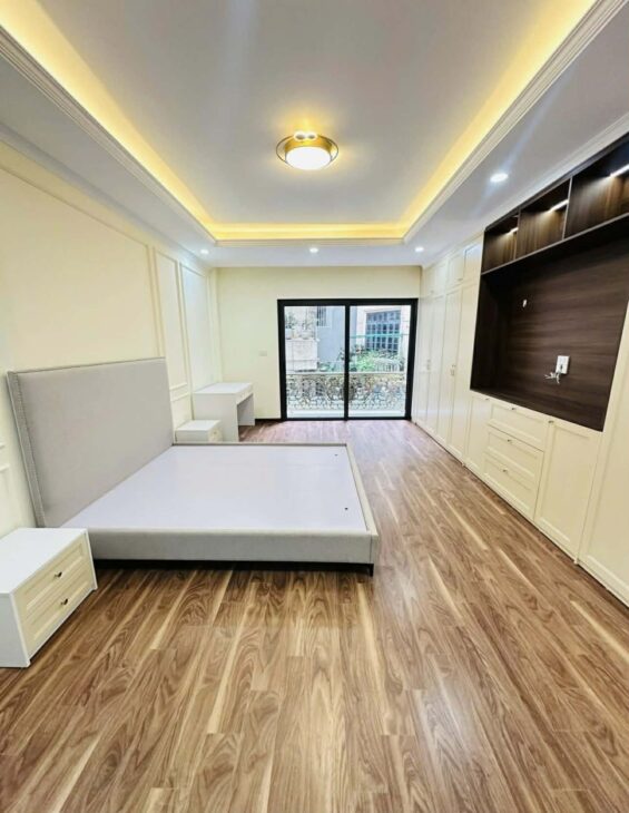 Bán nhà Lạc Trung – Kim Ngưu 80m², gara 2 ô tô, 5 tầng thang máy, gần hồ Thanh Nhàn