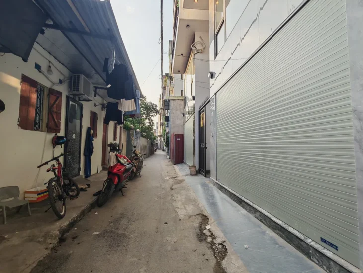 NHÀ ĐẸP 5 TẦNG FULLNOOIJ THẤT XÂY ĐỘC LẬP Đàm Quang Trung 38m2 X 9.5 tỷ Long Biên.