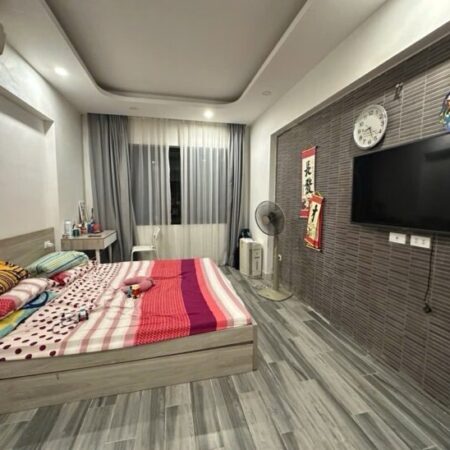 Bán nhà đẹp Nguyễn Văn Cừ – Lô Góc Ô tô- Dân Xây- View Cầu Chương Dương- 35m nhỉnh 7 tỷ