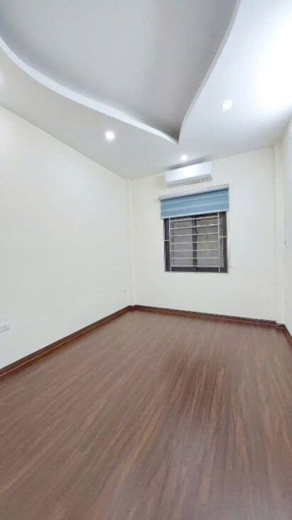 Bán nhà 4 tầng Vũ Tông Phan – Ngõ rộng ô tô đỗ sát nhà giá 4,1 tỷ – Nhà chưa sổ