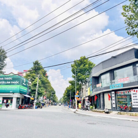 Mặt tiền Hà Huy Giáp – Đông Hoà – 219m2 giá rẻ bât ngờ Mặt tiền Hà Huy Giáp – Đông Hoà – 219m2 giá rẻ bât ngờ