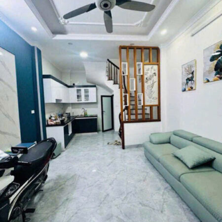 BÁN NHÀ HÀO NAM MẶT NGÕ KINH DOANH Ô TÔ – NHÀ 30M 5 TẦNG – SỔ ĐỎ NỞ NẬU THÔNG TIN CHUẨN