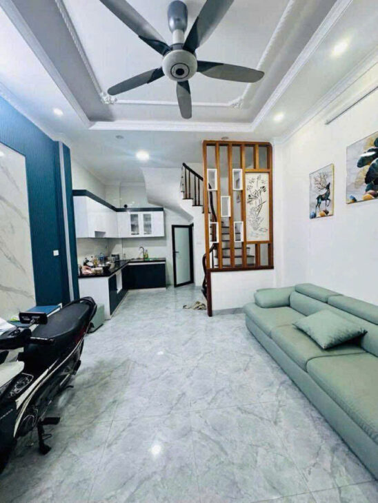 BÁN NHÀ HÀO NAM MẶT NGÕ KINH DOANH Ô TÔ – NHÀ 30M 5 TẦNG – SỔ ĐỎ NỞ NẬU THÔNG TIN CHUẨN