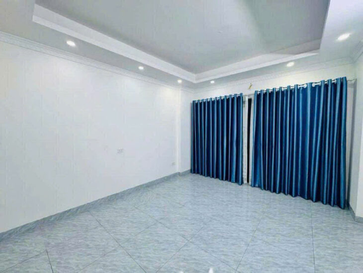 BÁN NHÀ HÀO NAM MẶT NGÕ KINH DOANH Ô TÔ – NHÀ 30M 5 TẦNG – SỔ ĐỎ NỞ NẬU THÔNG TIN CHUẨN