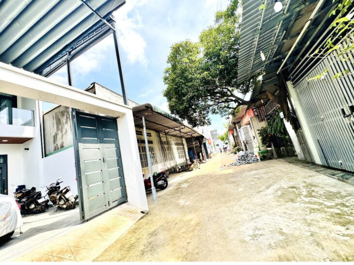 Nhà trung tâm Dĩ An mà giá chỉ 2,9 tỷ TL là cực hiếm — đúng dòng sản phẩm “ngon – rẻ – ở liền” luôn.