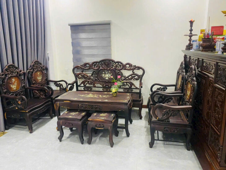 Hạ 1 tỷ bán nhà gần biển. Chỉ 8,5tỷ Đường Trường sơn Nhà 1 trệt. 1 lửng. 3 tầng lầu ( có thể lên