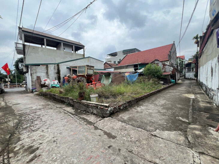 CC CẦN BÁN LÔ ĐẤT 43.7 MÉT Ở PHƯƠNG ĐÌNH – ĐAN PHƯỢNG- HÀ NỘI. NGÕ THÔNG. Ô TÔ QUA ĐẤT. GIÁ ĐẦU