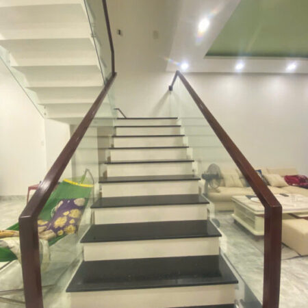 Bán nhà 3 tầng tại Phước Đồng, Nha Trang – Diện tích 113,7m² (5,2m x 21,8m), đường trước nhà 11,8m