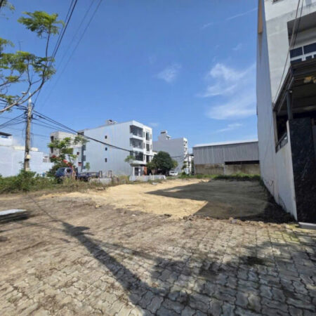 HÀNG HÓT – Lô sát góc Đường Nguyễn Cơ Thạch – Khu Phố Sơn Thuỷ. LH 0905233234