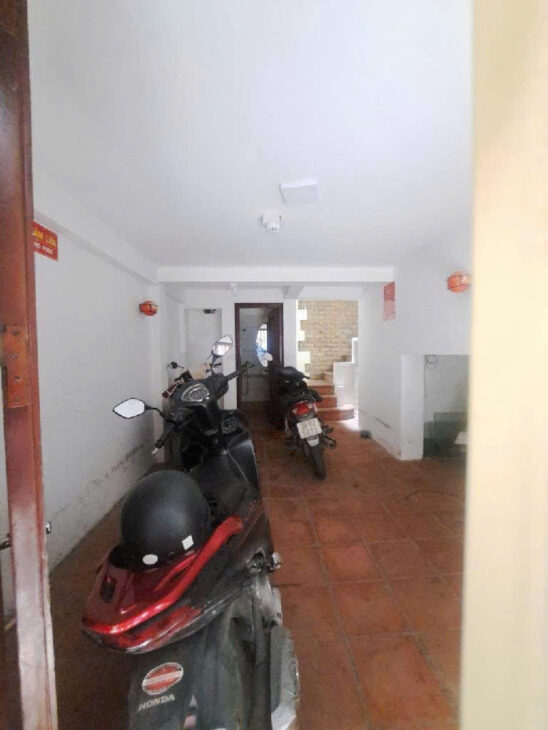 Bán nhà Bùi Xương Trạch 54m x 5 tầng, Lô góc – 40m ra phố có ô chờ thang máy