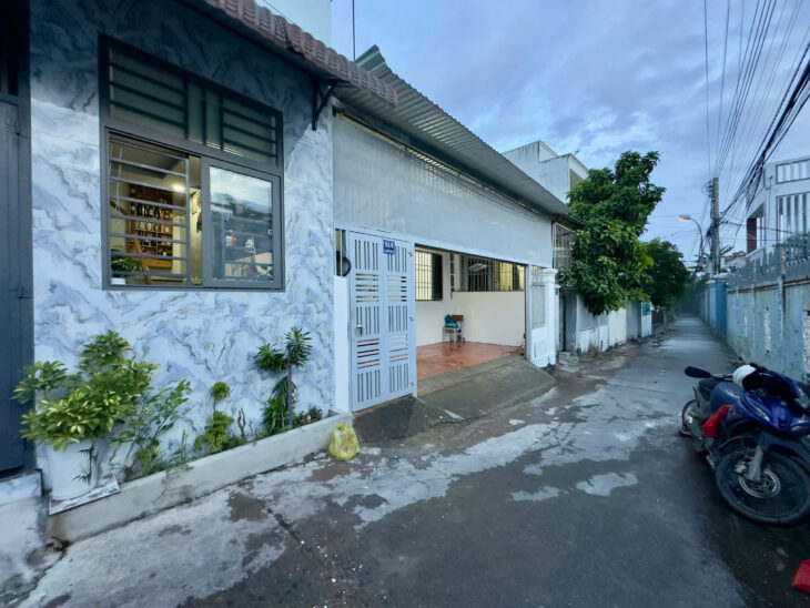 Nhà đẹp hẻm ô tô Nguyễn Chích – gần biển, ngang 7m, chỉ 4,3 tỷ!