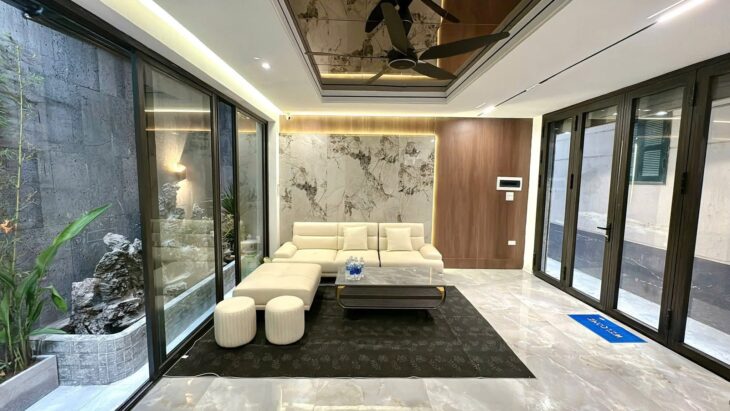 BÁN NHÀ HOÀNG VĂN THÁI THANH XUÂN PHÂN LÔ Ô TÔ NHÀ MỚI TINH 6 TẦNG THANG MÁY 50M 15,5 TỶ