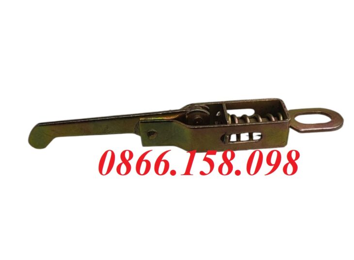 Tại sao nên chọn móc khóa tôm chịu lực cho thùng xe tải?