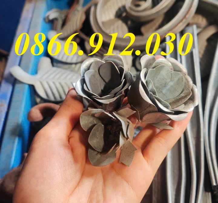 Xưởng gia công phụ kiện hoa sắt mỹ thuật