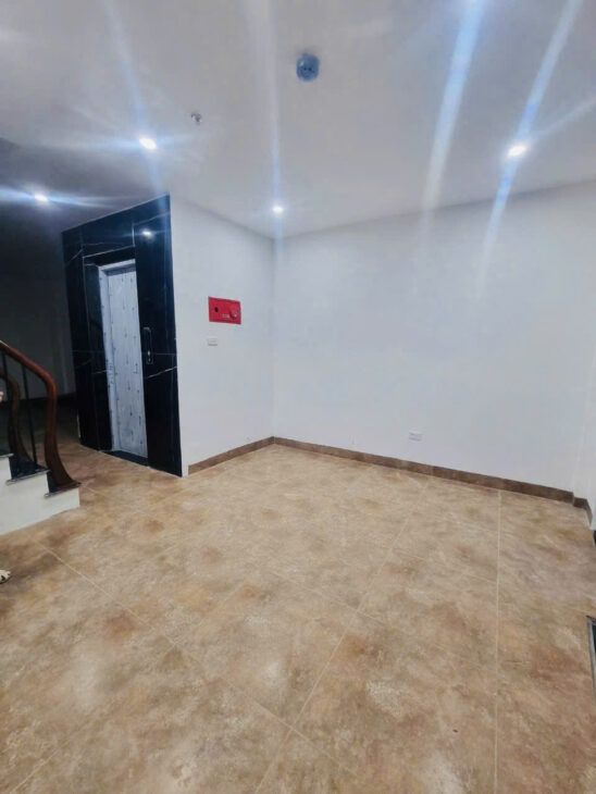 BÁN ĐẤT Ô TÔ TRÁNH,TÂY MỖ- NAM TỪ LIÊM, 69 M2, MẶT TIỀN 4,5 M GIÁ 14,6 TỶ.