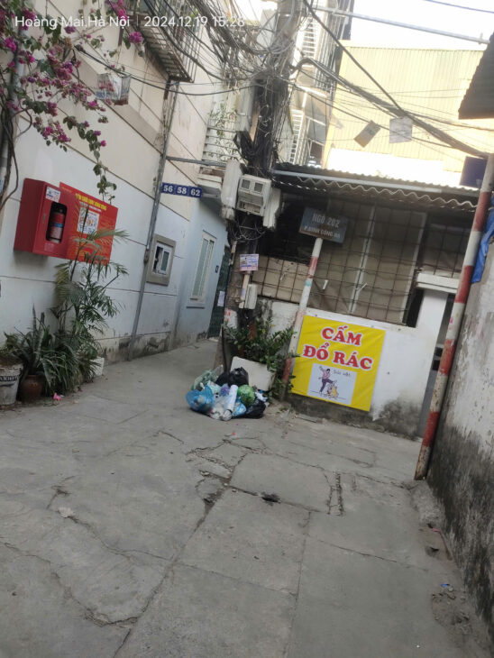 Bán gấp giá rẻ căn hộ tập thể, Giải Phóng 11m/50m, tầng1, mặt tiền 3.4m, 2.07 tỷ Hoàng Mai.