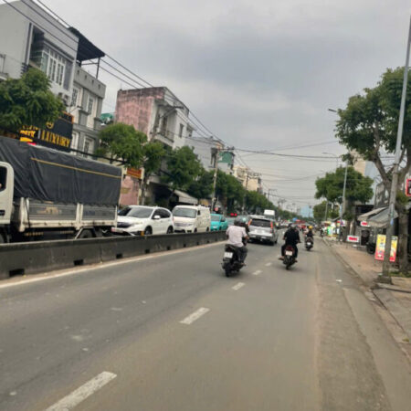 Bán nhà mặt tiền 10x25m giá 23 tỷ Đường Nguyễn Thị Sóc