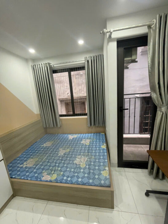 Cho Thuê Ccmn đẹp thoáng ban công giá rẻ Tại 69b Hoàng Văn Thái, Thanh xuân