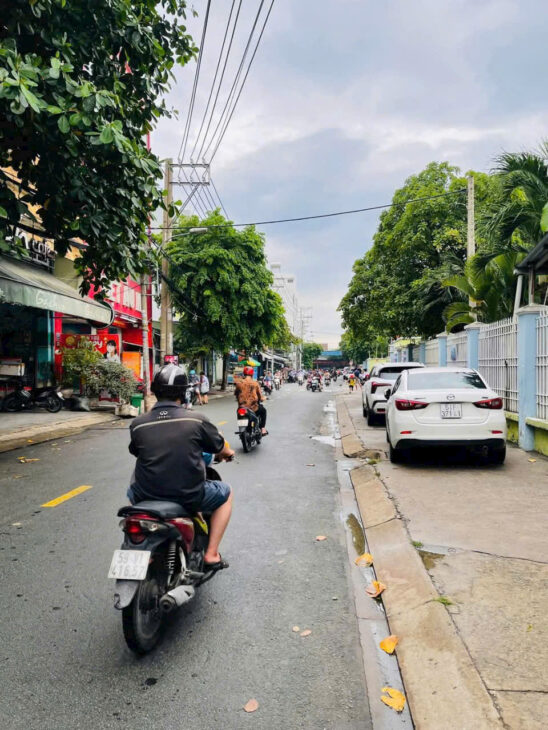 TÒA NHÀ MẶT TIỀN HIỆP THÀNH 31 – ĐỐI DIỆN TRƯỜNG NGUYỄN TRÃI – DÒNG TIỀN 90TR/THÁNG