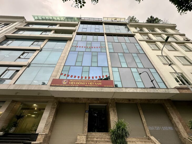 (Tin thật 100%) Bán tòa Bulding 132m2 x 9T ở Trần Thái Tông – DT 3 tỷ/năm – Đẳng cấp số 1 Cầu Giấy