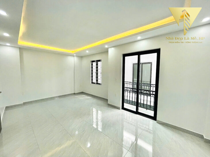 Bán Nhà 4 Tầng Mới Đẹp Trung Tâm Trần Nguyên Hãn – Full Nội Thất Cao Cấp