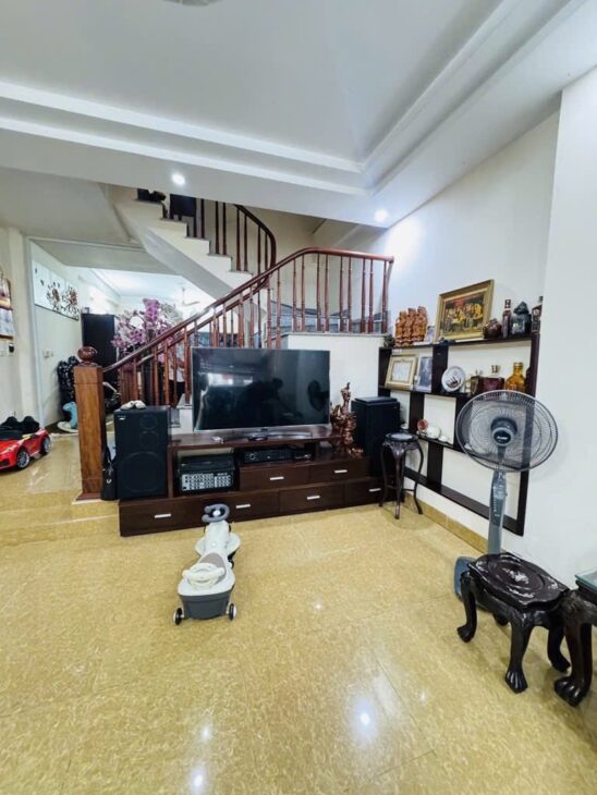 BÁN NHÀ HOÀNG NGÂN THANH XUÂN, PHÂN LÔ OTO TRÁNH VỈA HÈ KINH DOANH, 42M MT4.2 CHỈ 17.X TỶ