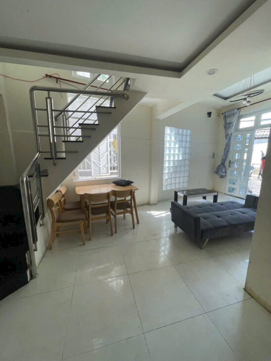 NHÀ 3 TẦNG (5×30) – DÒNG TIỀN TỐT HXH NGUYỄN ẢNH THỦ, HIỆP THÀNH, Q1