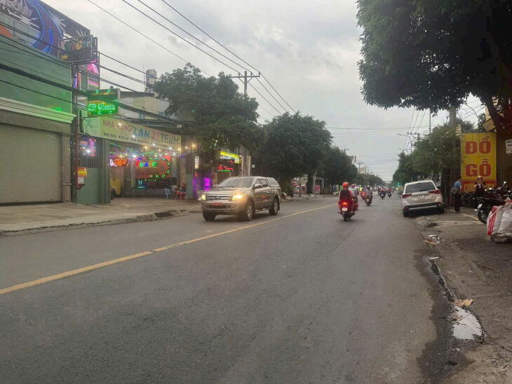 GIẢM SỐC 3,5 TỶ NHÀ MẶT TIỀN LÊ VĂN KHƯƠNG, P.THỚI AN, Q12 – VỊ TRÍ SIÊU HIẾM