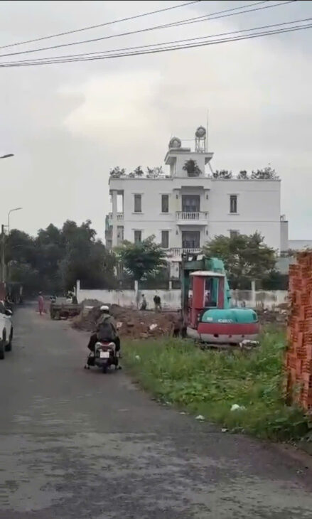 LÔ GÓC (13×30) 2MT ĐẸP HUỲNH THỊ NA (CÁCH MT 50M) GẦN HIỆP THÀNH, Q12 CHỈ 12.5 TỶ