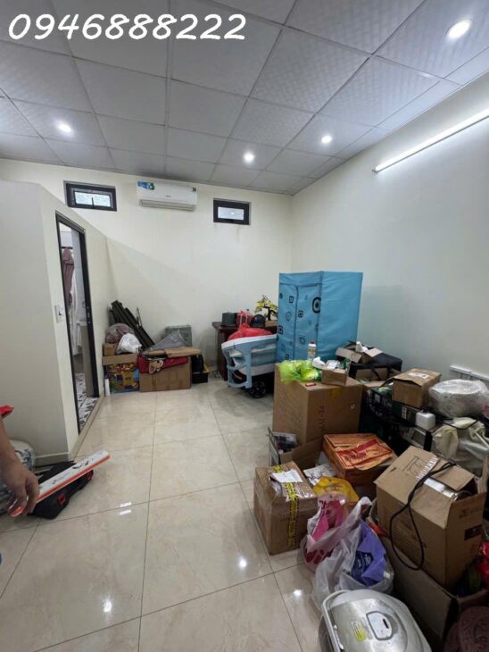 Bán nhà 2 tầng mặt đường Hoàng Ngọc Phách – Quán Nam vị trí cực đẹp