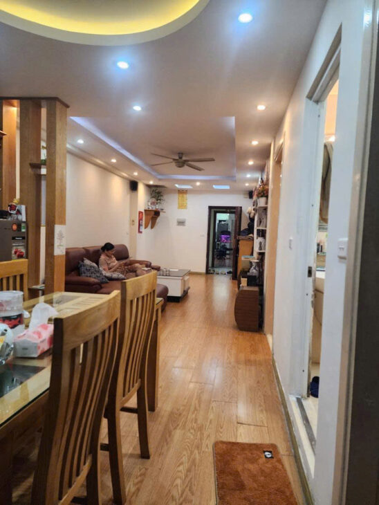 BÁN CHUNG CƯ NO10 KHU ĐÔ THỊ SÀI ĐỒNG 75m2 X 4.5 tỷ.