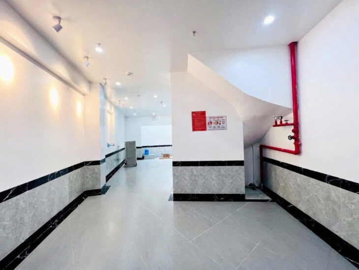 CCMN XUÂN LA – THANG MÁY – 11P KHÉP KÍN FULL NỘI THẤT 53m 5 tầng MT 3.5m Giá 12.9 tỷ